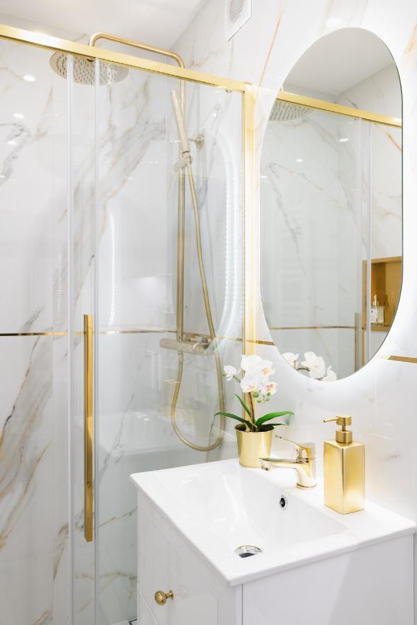 Glam & Modern By Cooee Apartments Варшава Екстер'єр фото